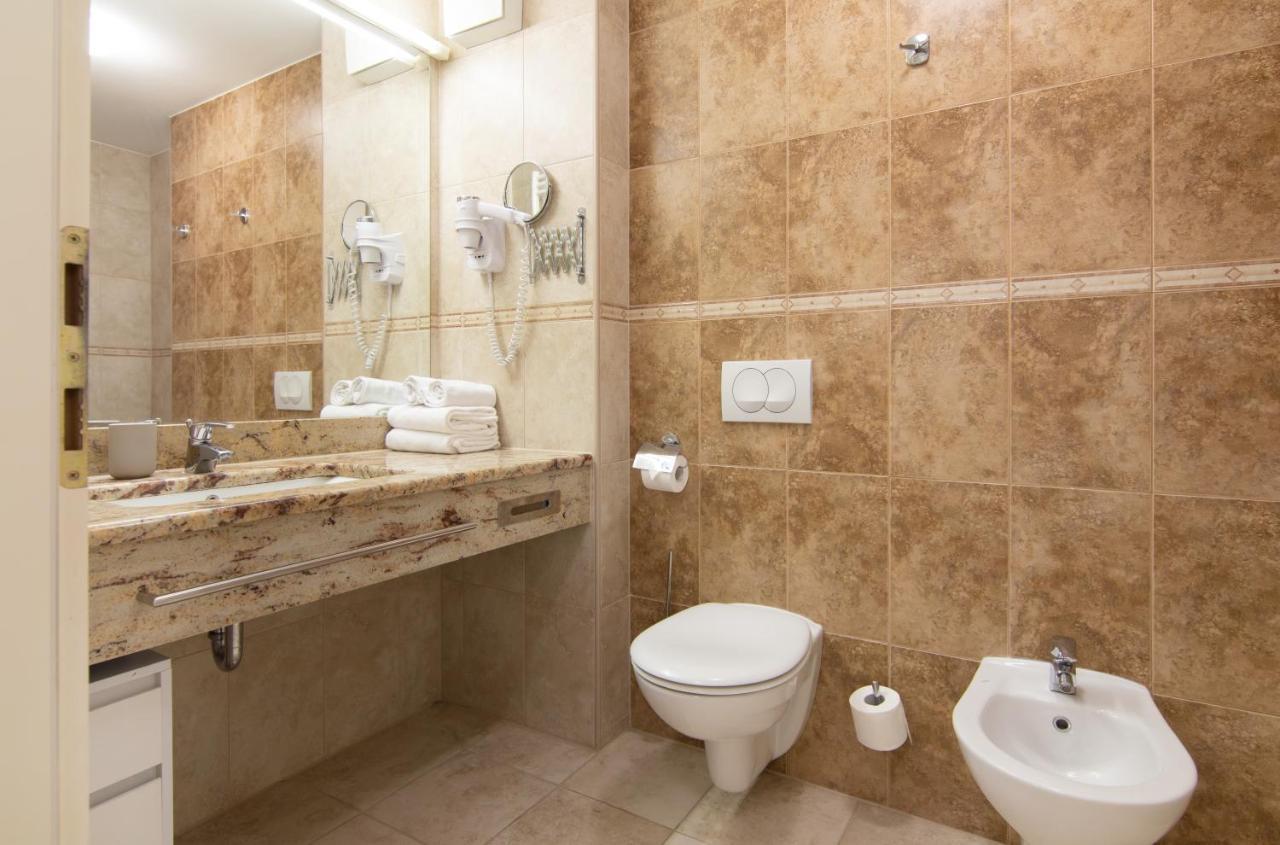 Residence Marina Rose M Apartment By Locap Group Порторож Экстерьер фото